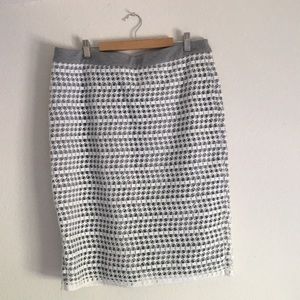 Calvin Klein Gray & White Skirt